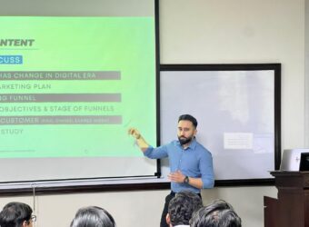 Abdullah Hashmi Lecture at UCP BBA Students